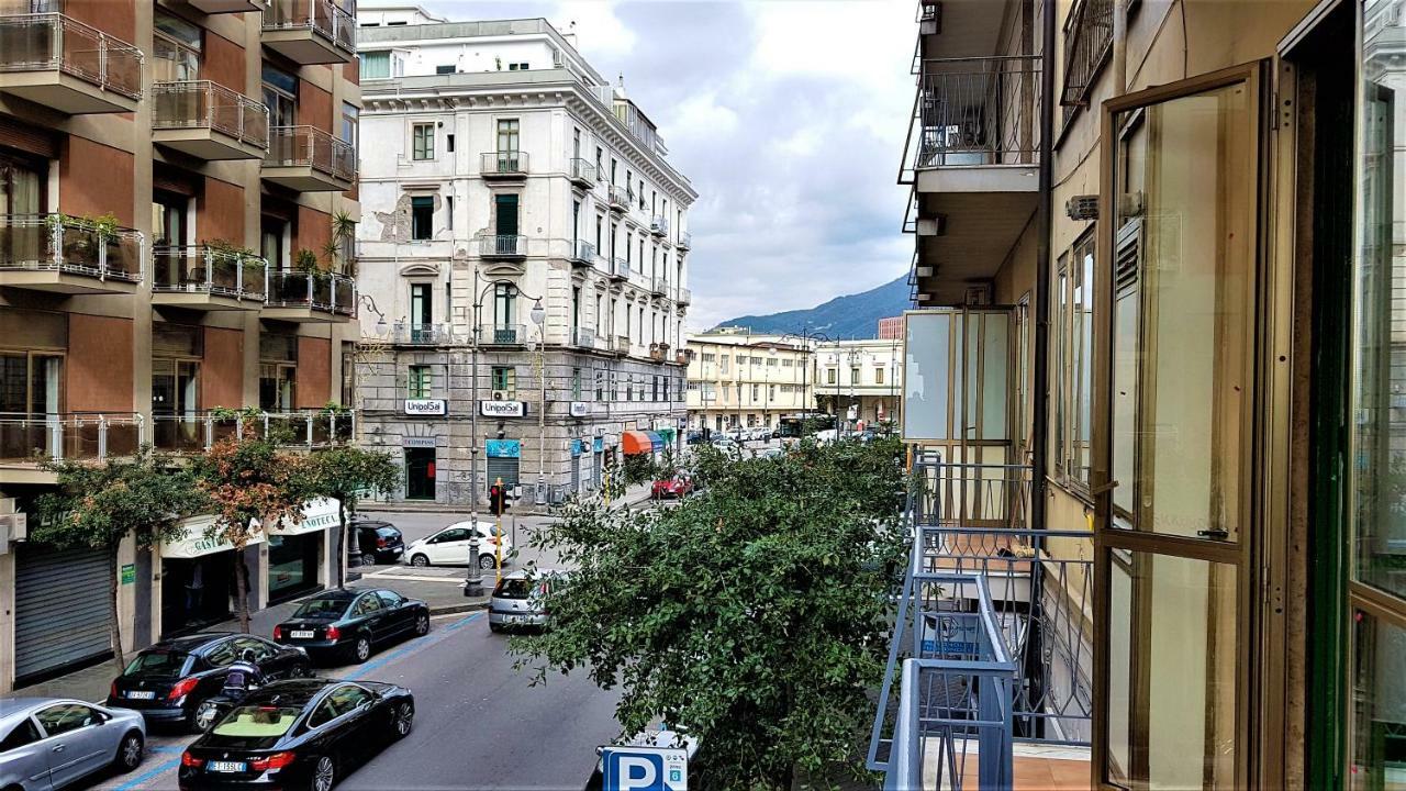 Salerno Centraal Apartment Exterior photo